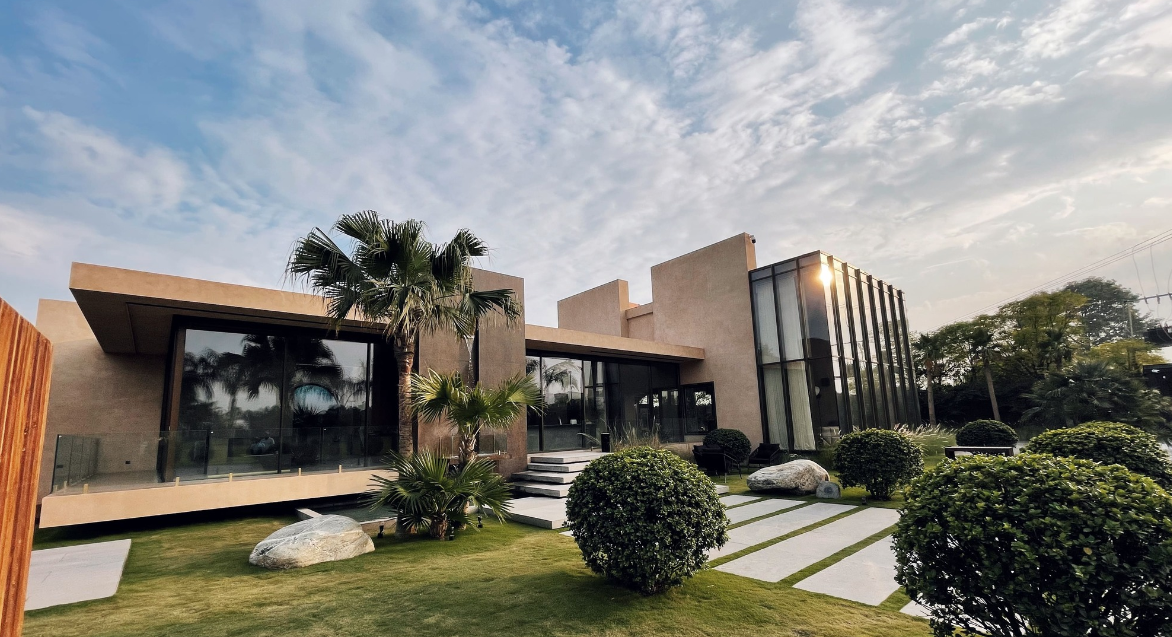 Best Society to Build your Farmhouse in Lahore (Pine Avenue)